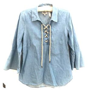 Bass ☀️ chambray lace up shirt